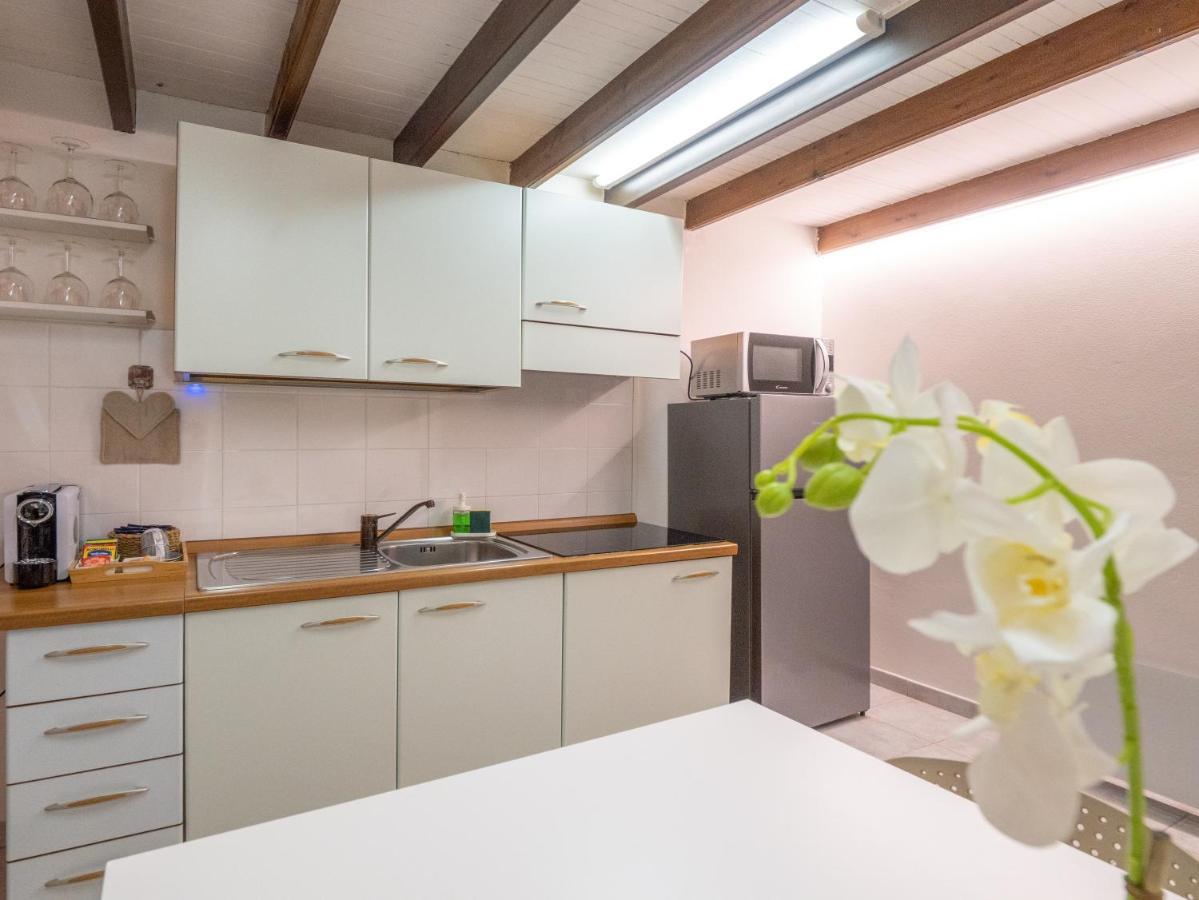 Casa Iryna Appartement Pietra Ligure Buitenkant foto